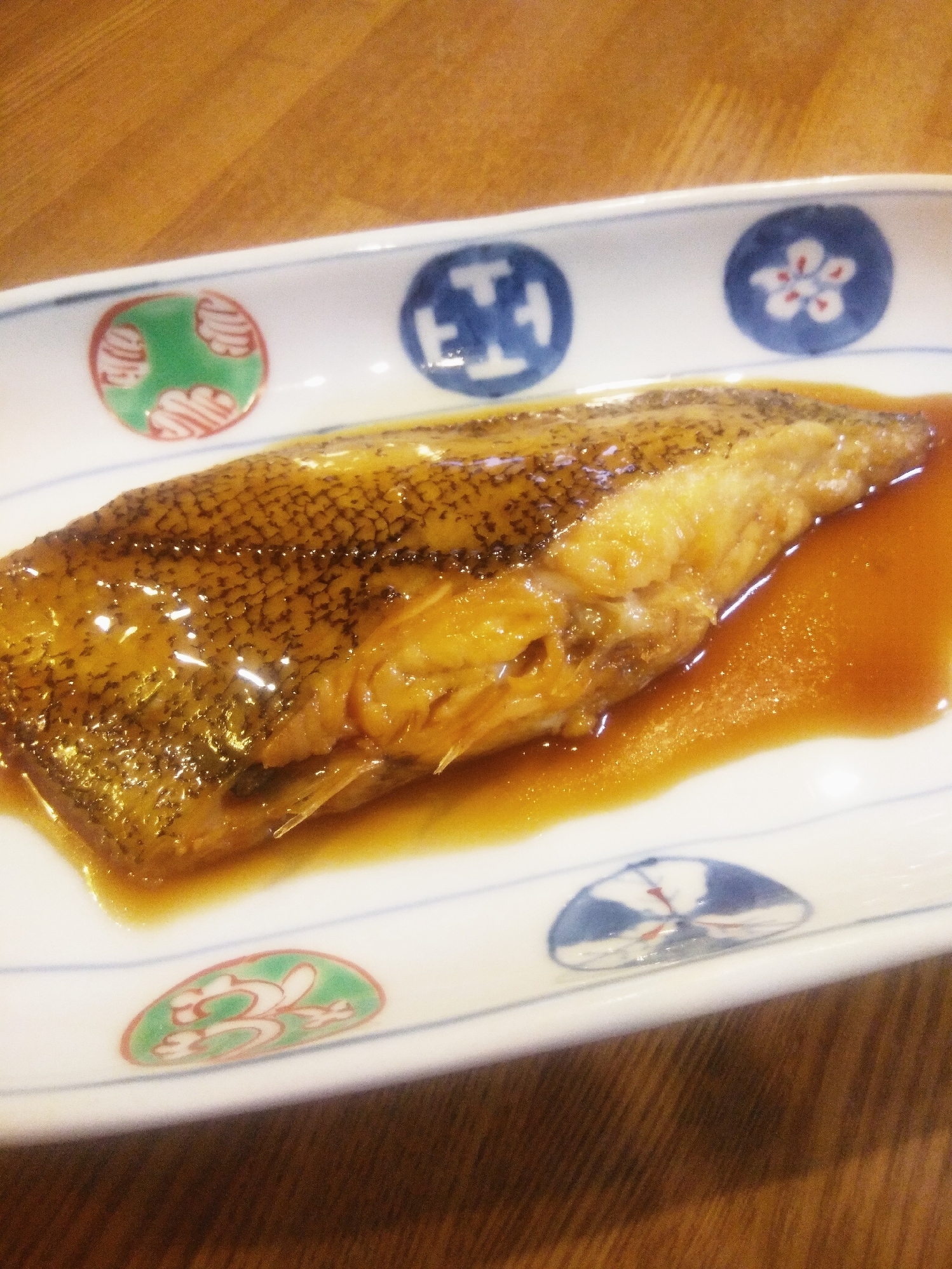 すき焼きのタレ活用 カレイの煮付け レシピ 作り方 By ともみーみ 楽天レシピ すき焼きのタレ活用 カレイの煮付け レシピ 作り方 By ともみーみ 楽天レシピ