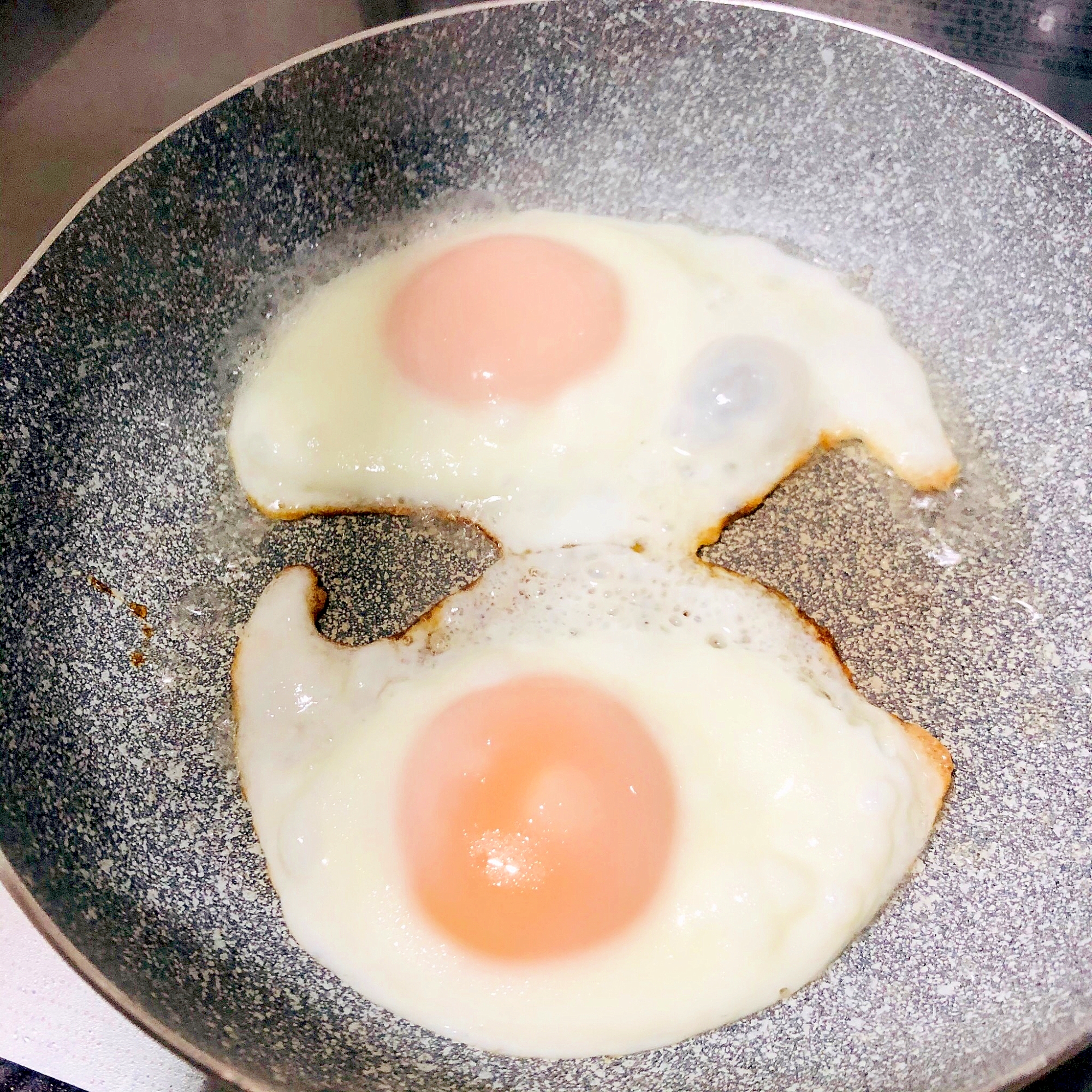 バターの目玉焼き