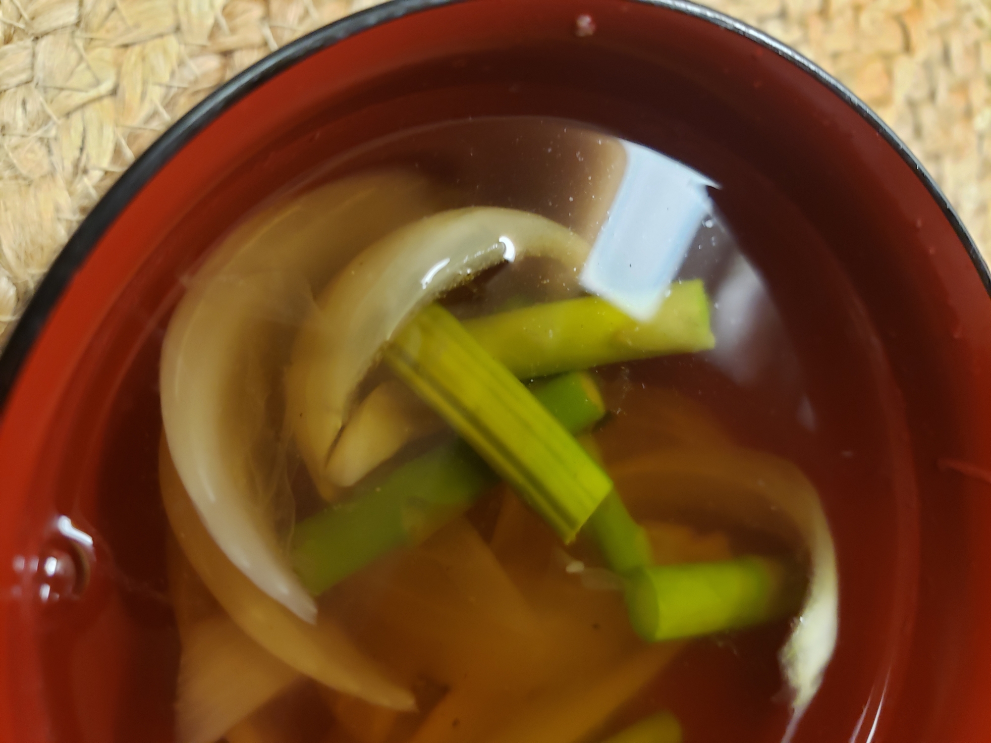 アスパラと玉ねぎの和風スープ