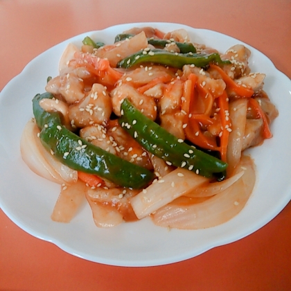 ご飯がすすむ！鶏肉と野菜の中華風ケチャップ炒め