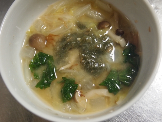 よもぎ餅の入った味噌汁 レシピ 作り方 By 味噌汁ざんまい 楽天レシピ