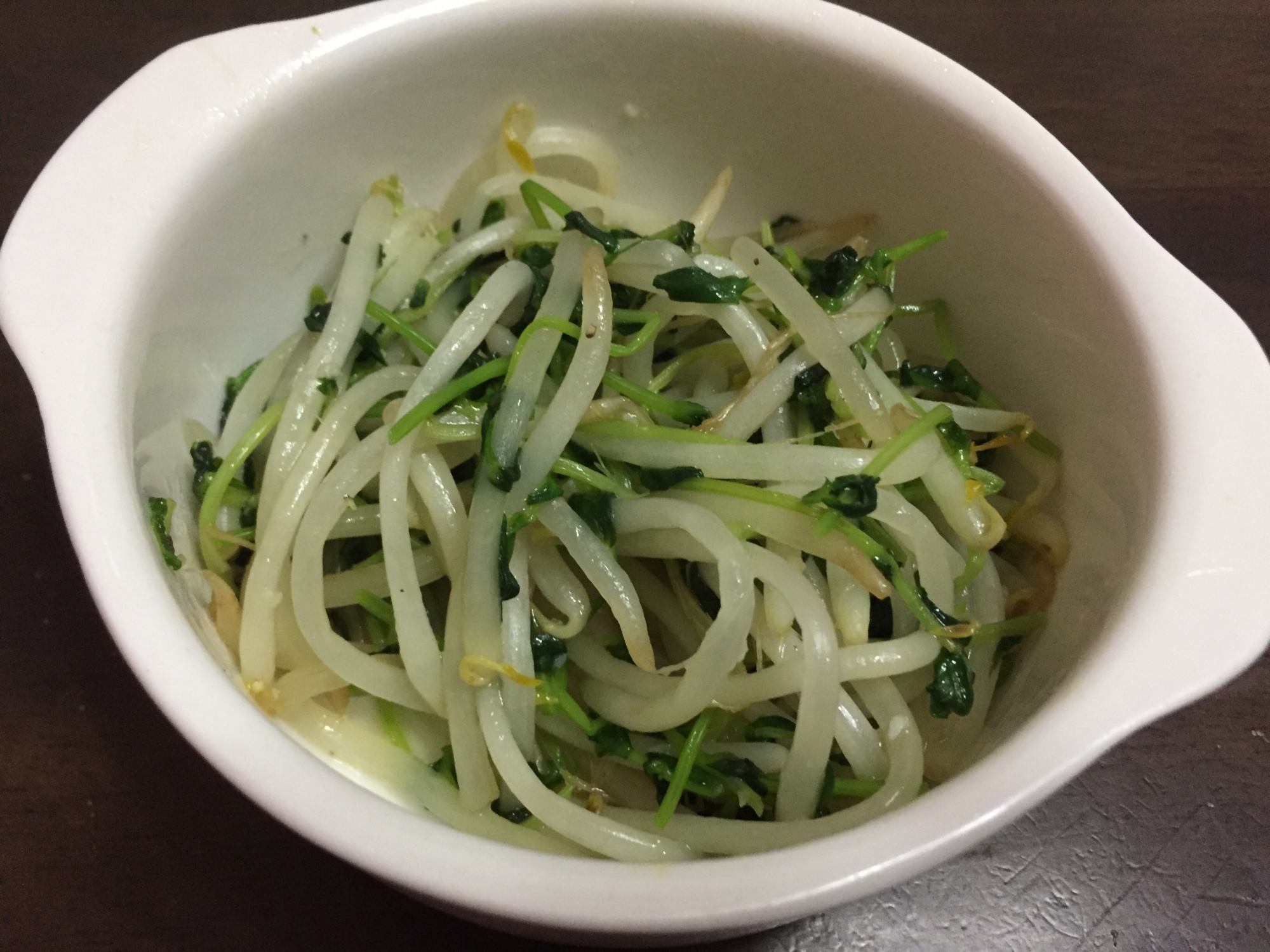 簡単節約 豆苗ともやしの中華炒め レシピ 作り方 By K A N A 楽天レシピ