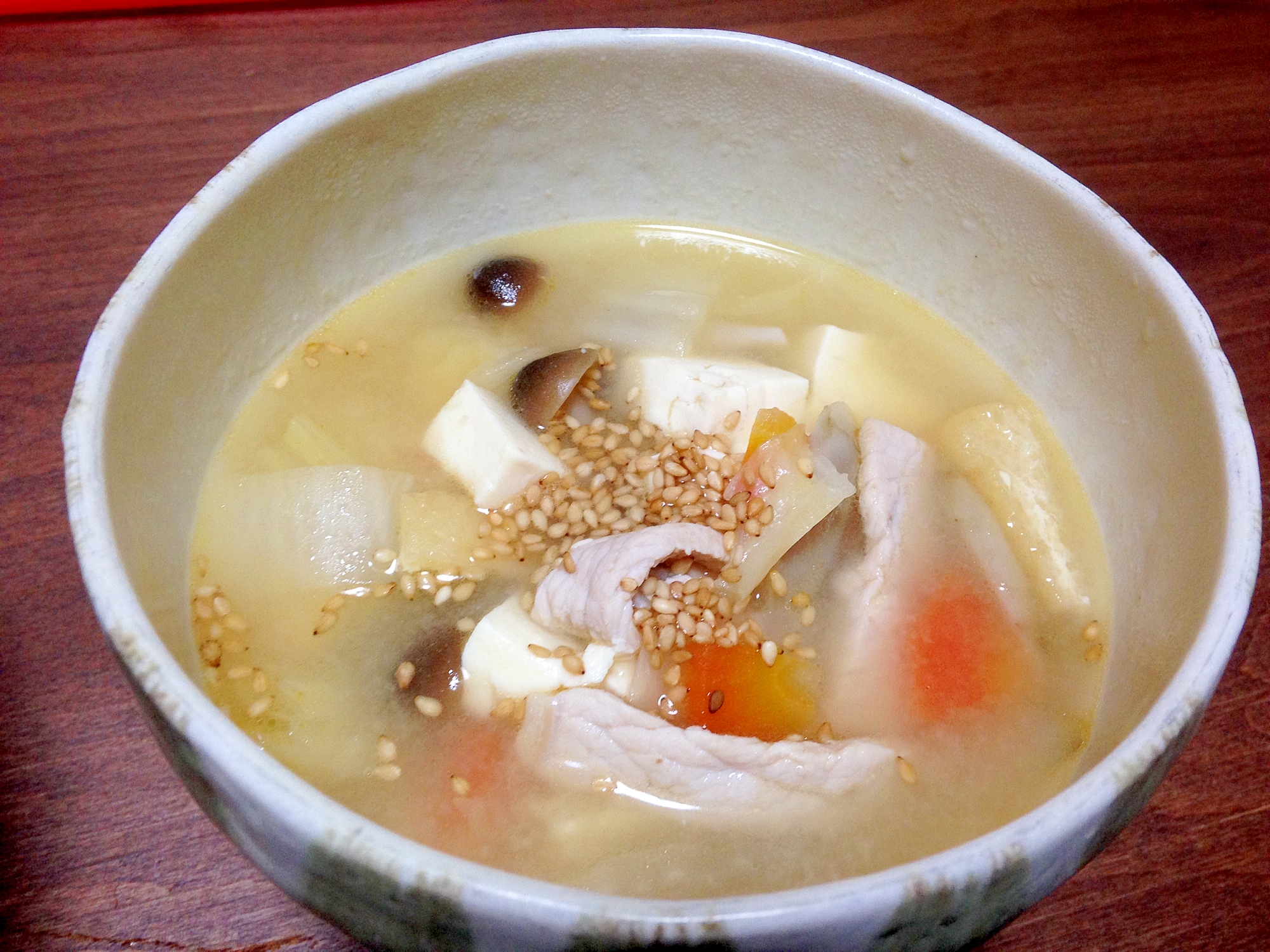 我が家の豚汁 たっぷり野菜がとれる栄養満点 レシピ 作り方 By ｊａｍ25 楽天レシピ