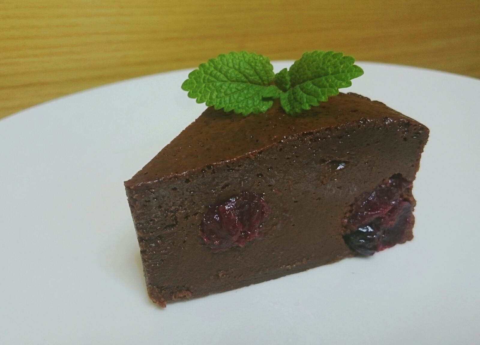 アメリカンチェリーのチョコレートケーキ レシピ 作り方 By ちゃんろー 楽天レシピ