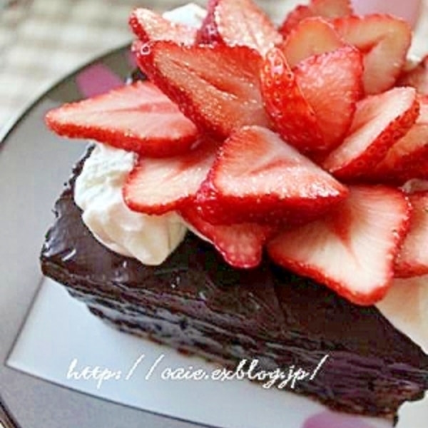 チョココーティング苺ケーキ レシピ 作り方 By かいえ 楽天レシピ チョココーティング苺ケーキ レシピ 作り方 By かいえ 楽天レシピ