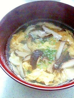 かき卵とシイタケの中華スープ