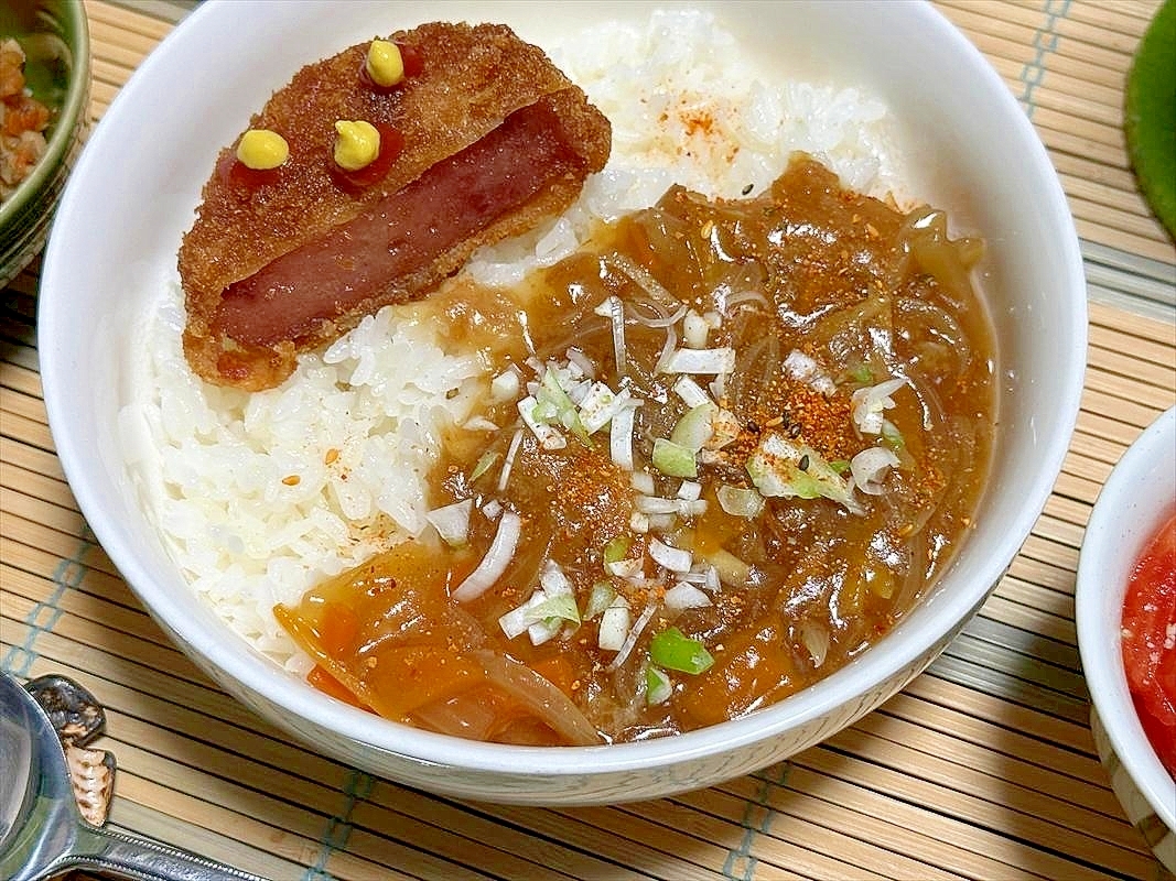 お肉じゃないのにけっこう満足、油麩で中華丼どどん！