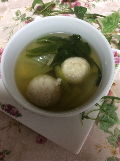 鶏団子と白菜スープ