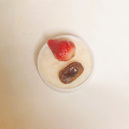 ✿いちごプルーンカルピスヨーグルト✿