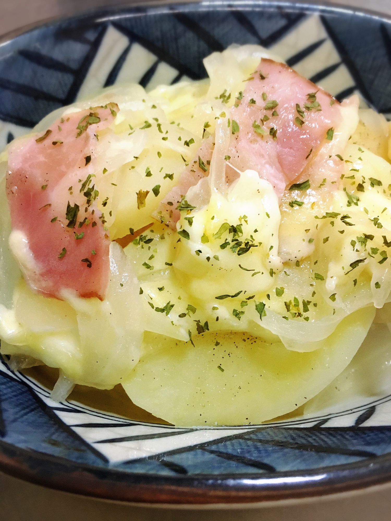 じゃがいもとベーコンの重ね煮