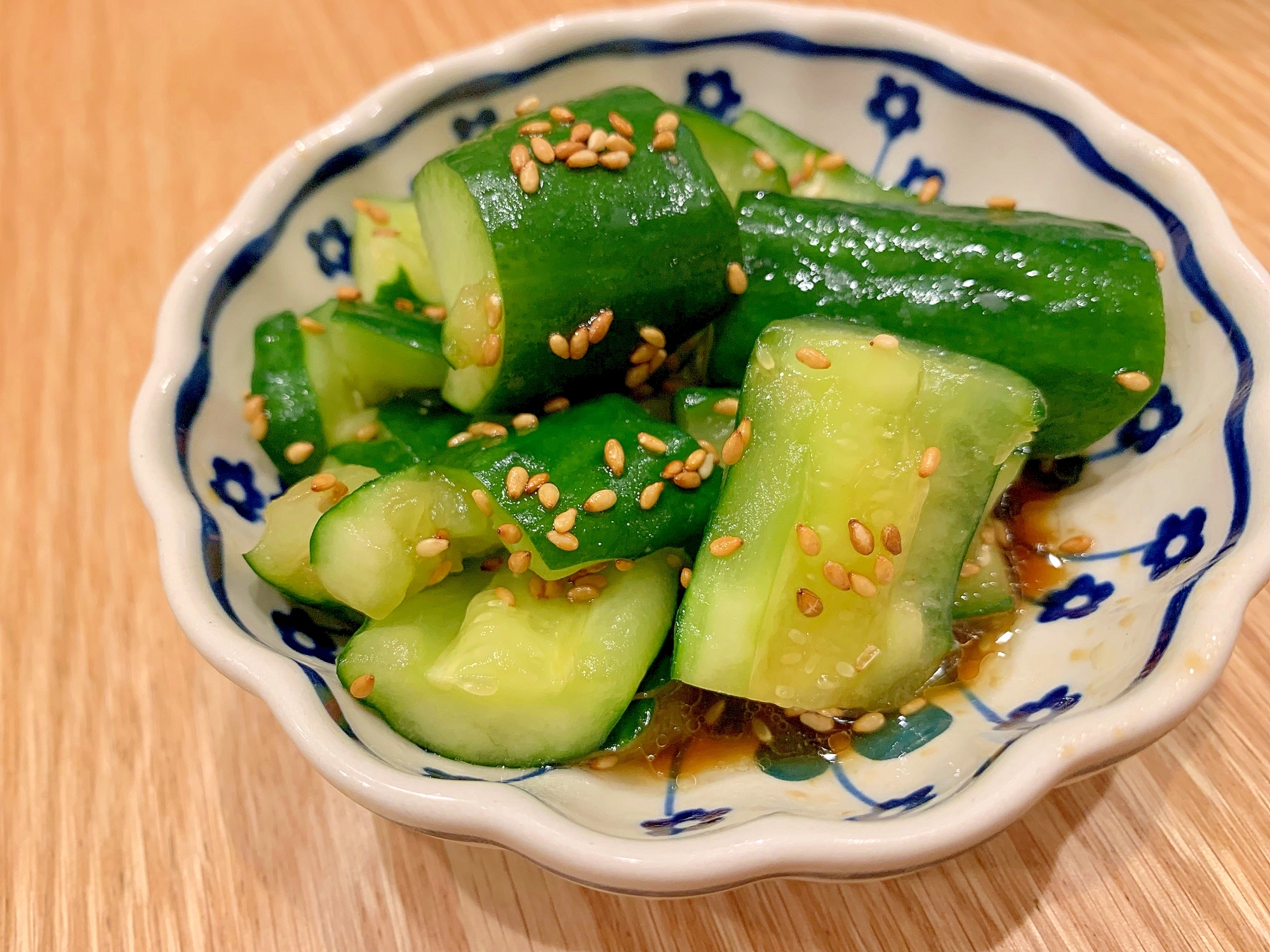 5分でつくれる！ごま油香るめちゃウマきゅうり