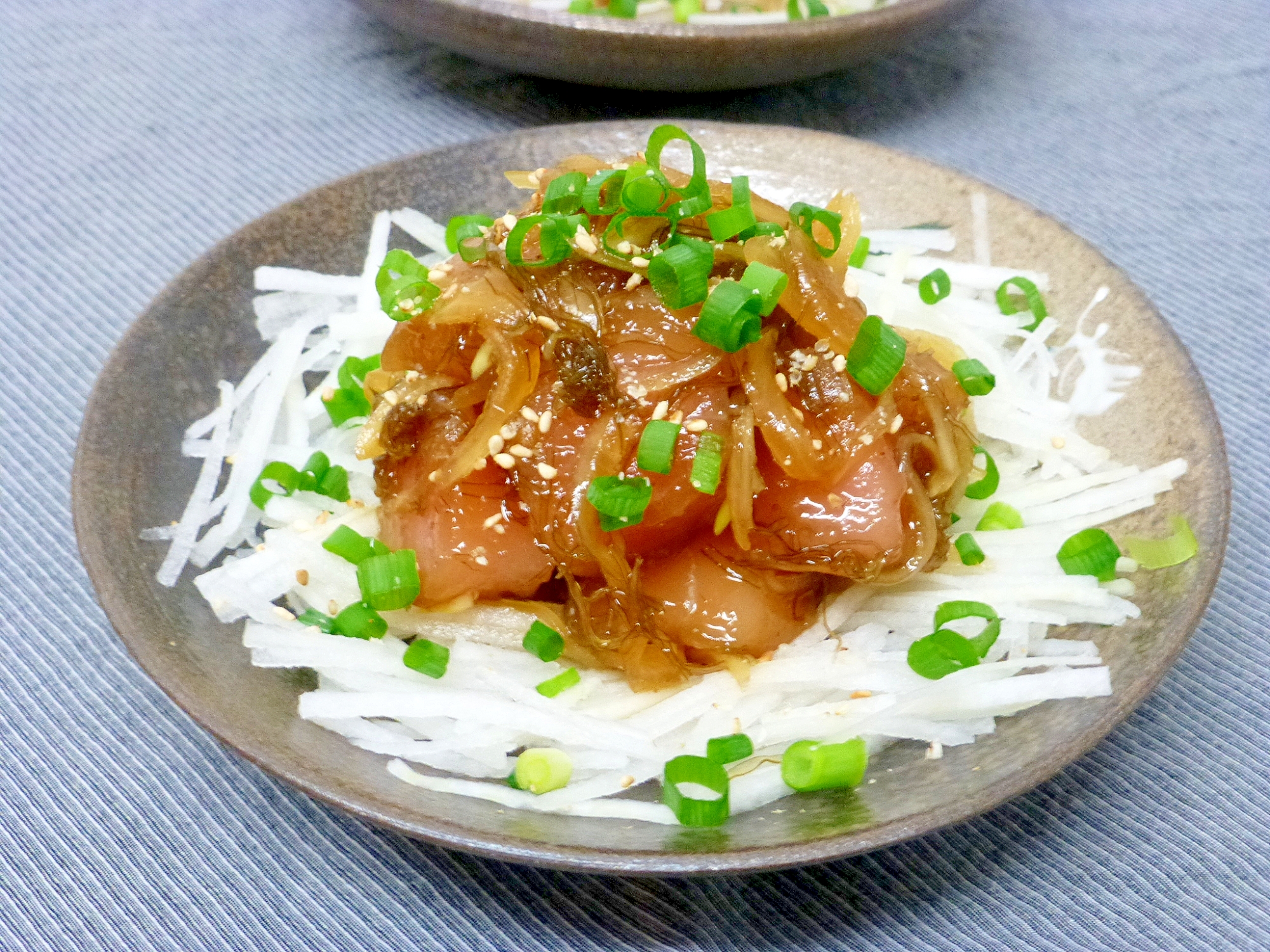 納豆昆布でびんちょうまぐろの漬け