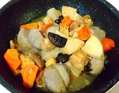 簡単☆ゴハンがすすむっ♪鶏肉と里芋のウマウマ煮