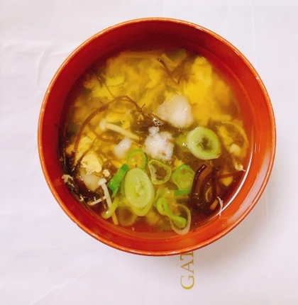 Guuママちゃん♪とろみのある中華スープ手巻き寿司と一緒にいただきました✧˖°あたたかくてとっても美味しいですねෆˎˊ˗˭̴̵̶͈ૣ؎ ˭̴̵̶͈‎٭♡