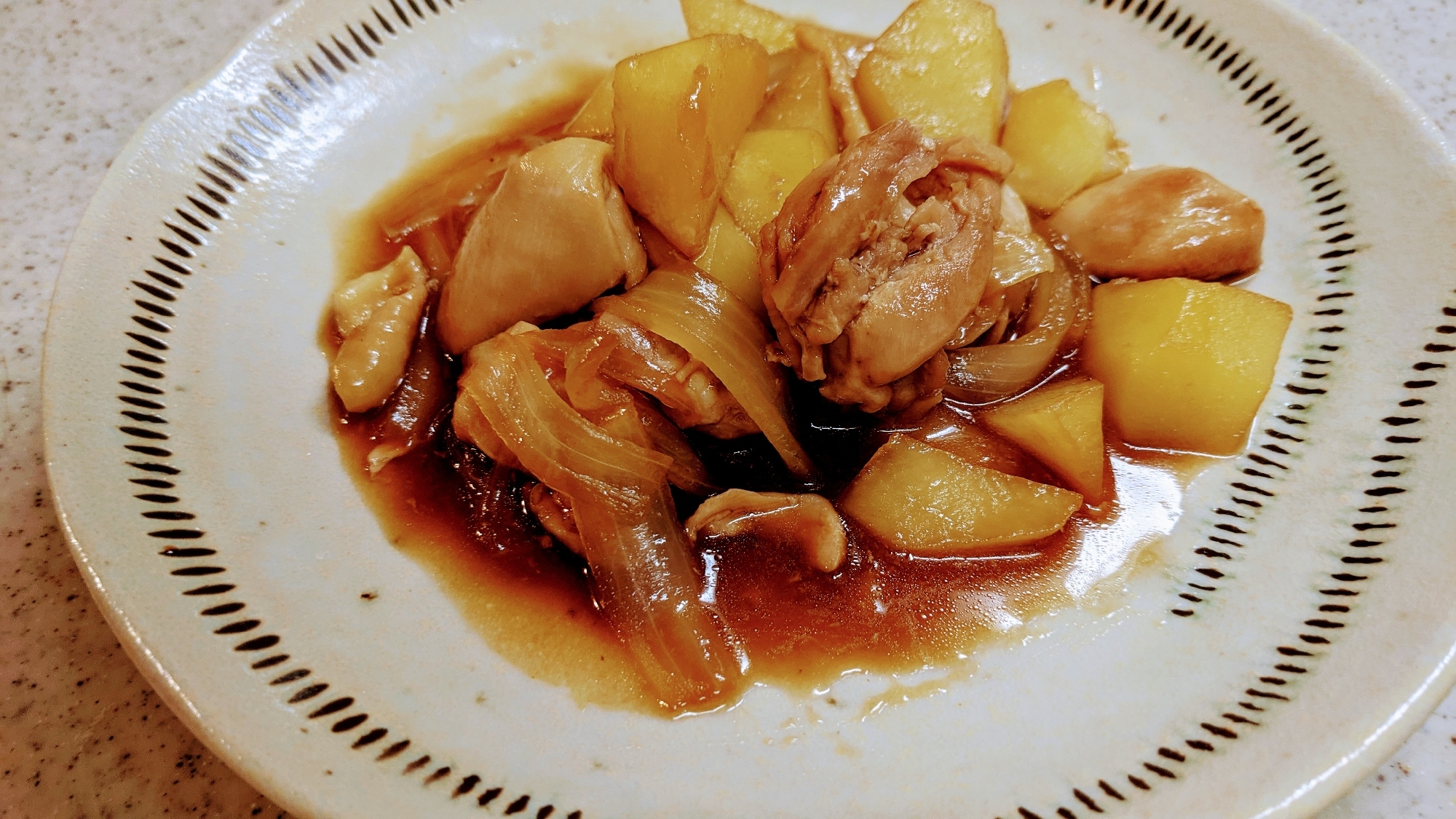 むね肉とじゃがいものブイヨン煮込み
