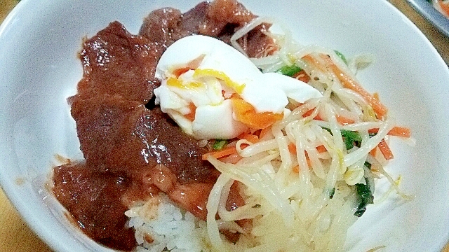 ビビンバ風焼き肉丼