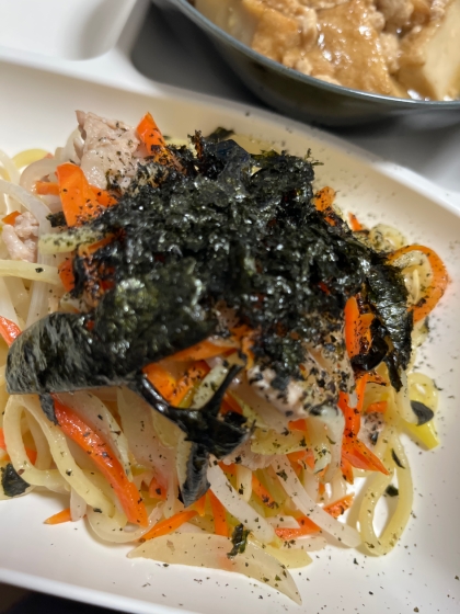 ネギ塩焼きそば