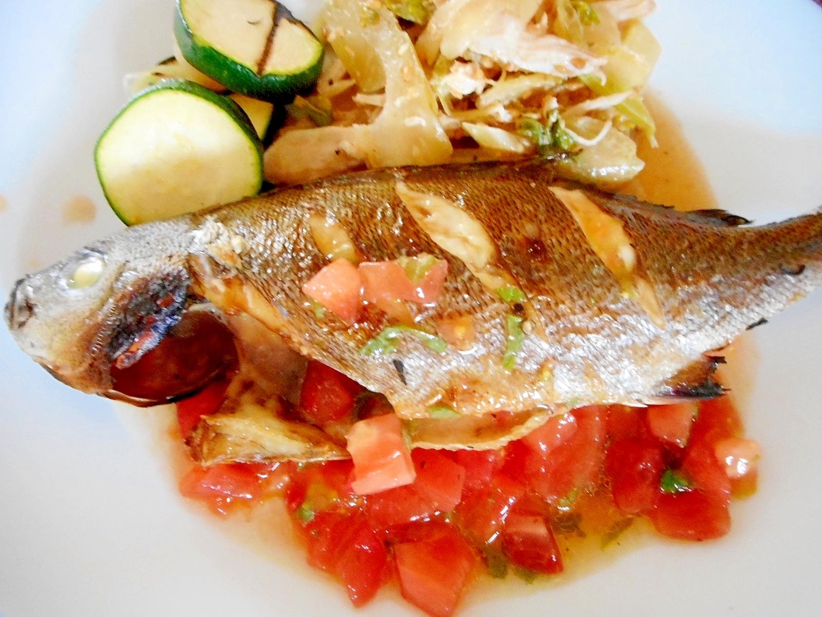 イサキの塩焼き フレッシュトマトソース レシピ 作り方 By Mococo05 楽天レシピ イサキの塩焼き フレッシュトマトソース レシピ 作り方 By Mococo05 楽天レシピ