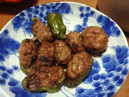 ハロウィンに♪忙しくても大丈夫！簡単ピーマン肉詰め