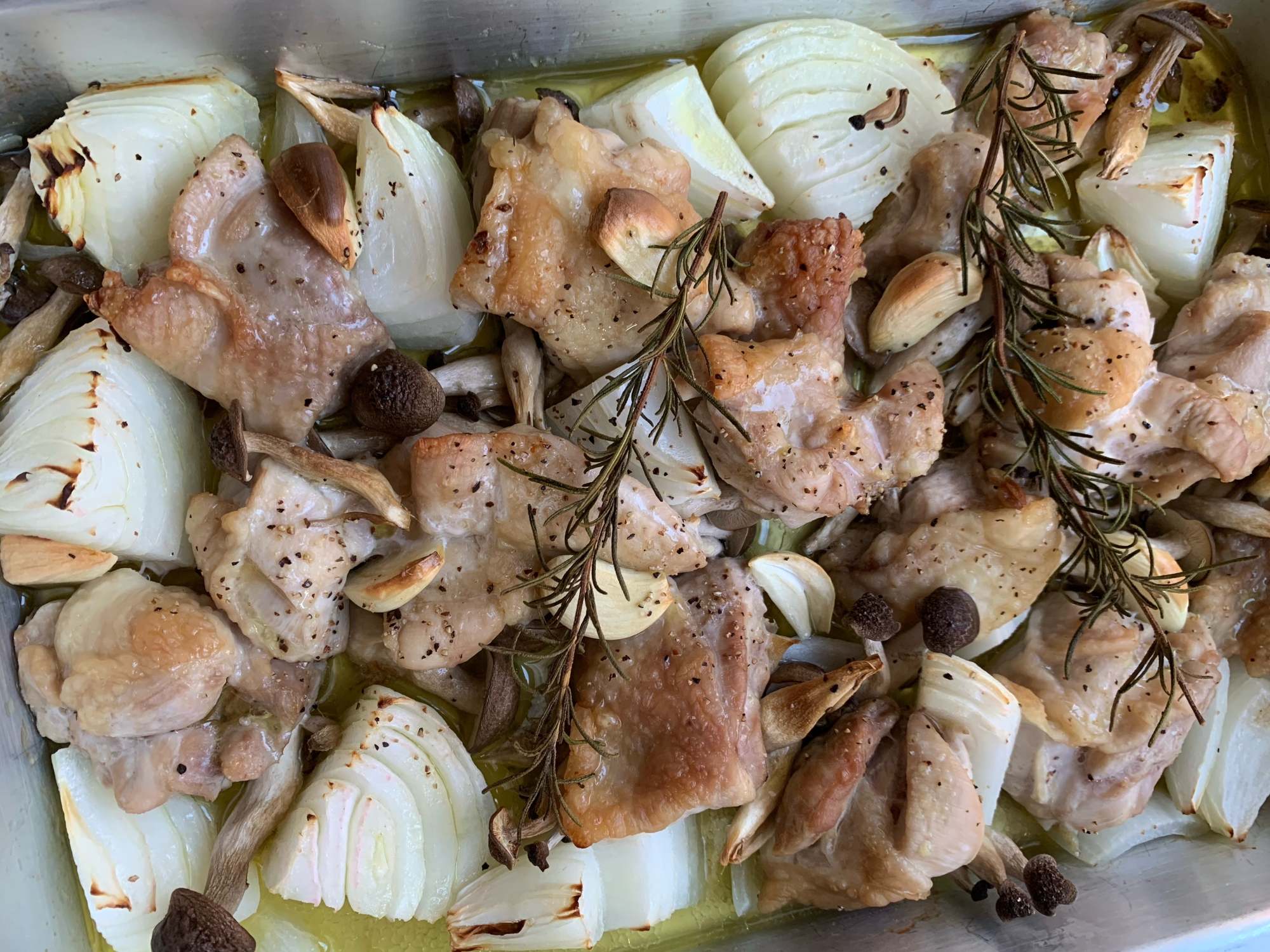 並べて焼くだけ 野菜と鳥もも肉のハーブ焼き レシピ 作り方 By Sayu Mama 楽天レシピ 並べて焼くだけ 野菜と鳥もも肉のハーブ焼き レシピ 作り方 By Sayu Mama 楽天レシピ