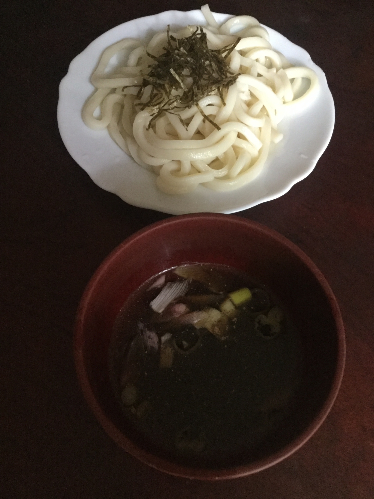 煮干し粉のもりうどん。