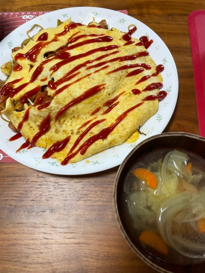 ソース焼きそば袋麺で！子供が喜ぶオム焼きそば♪