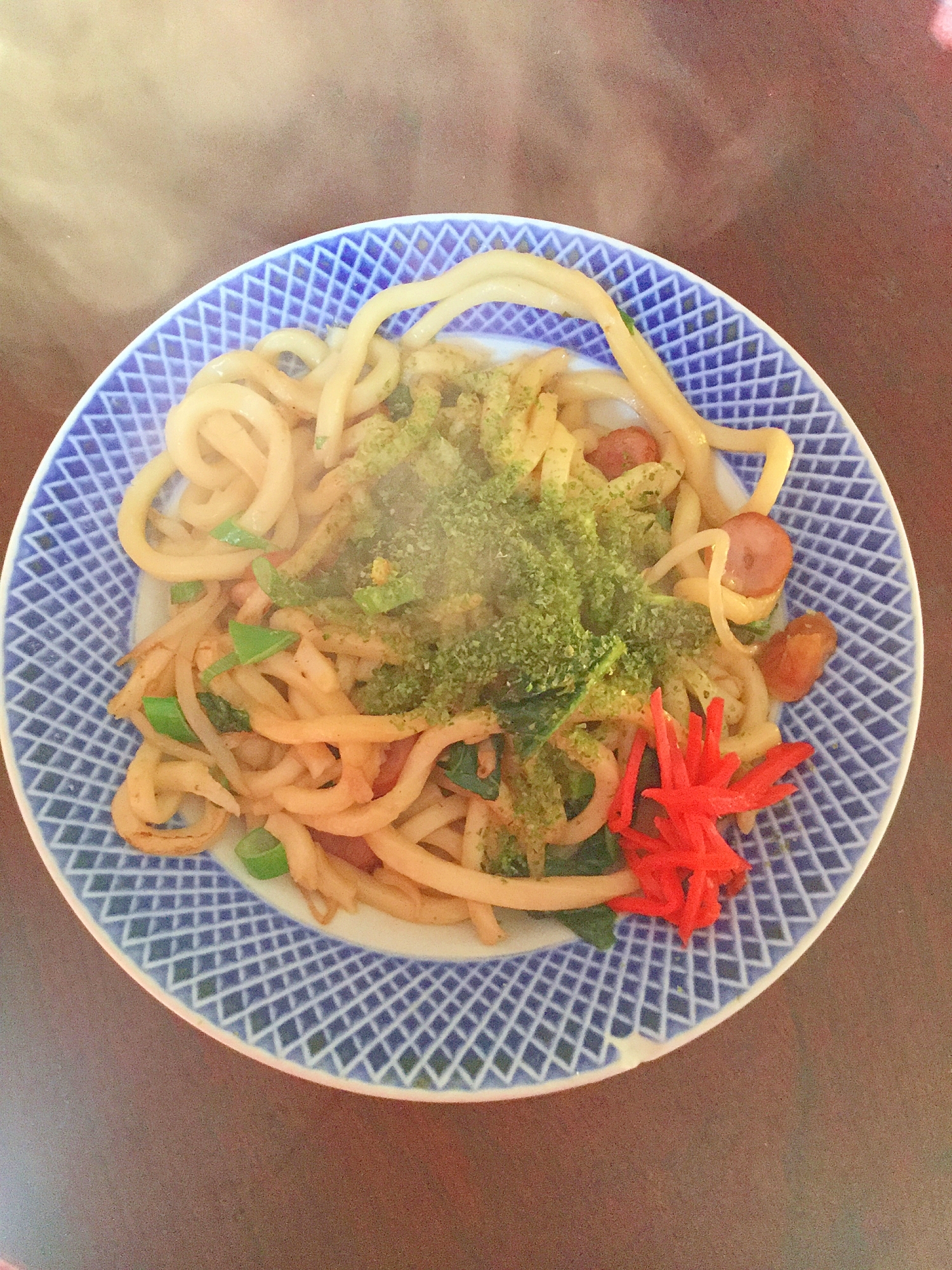 ウインナーと九条ネギの焼きうどん＠醤油味。