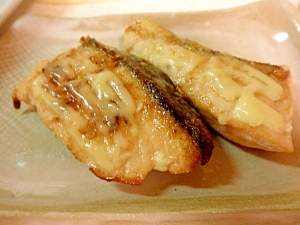 鮭　マヨネーズ焼き