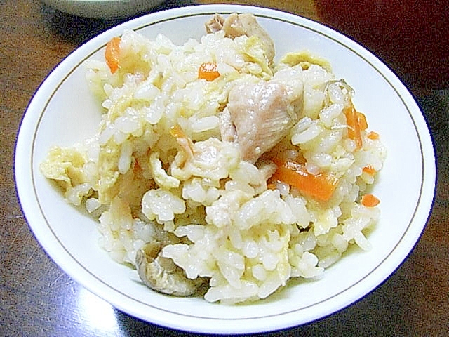 鶏もも肉の簡単炊き込みご飯 レシピ 作り方 By ニーナねこ 楽天レシピ