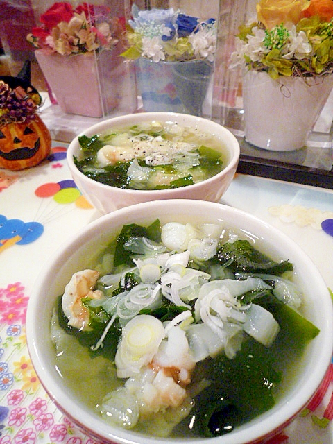 むき海老とキャベツとワカメのスープ レシピ 作り方 By 帰って来たvan 楽天レシピ