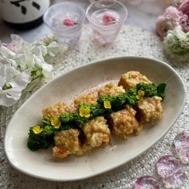 簡単おつまみ〜厚揚げと菜の花の新玉ねぎ味噌マヨ焼き