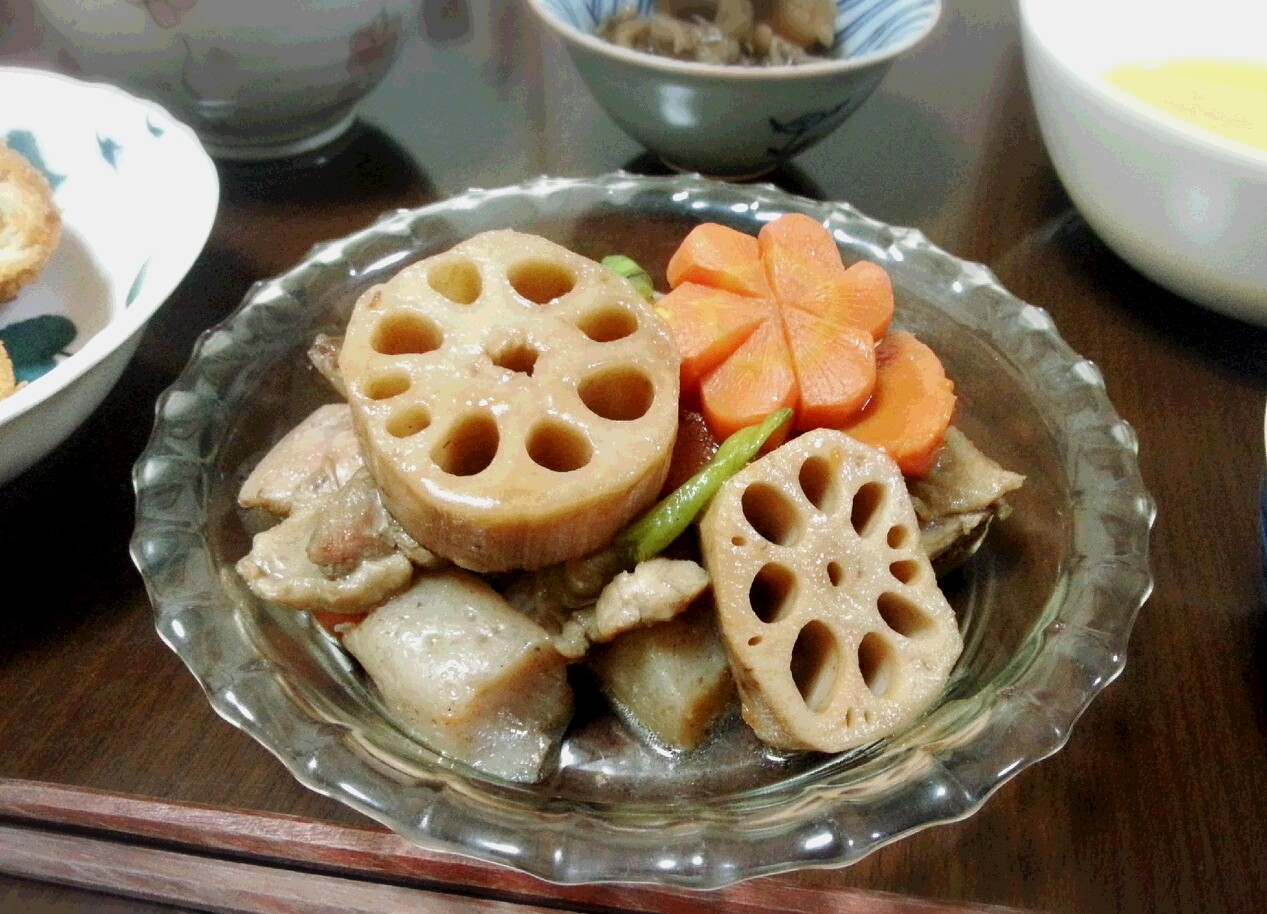 フライパンで！*根菜たっぷりの筑前煮*　お節にも✨