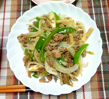 香味ペーストで♪ひき肉と野菜の炒め物☆