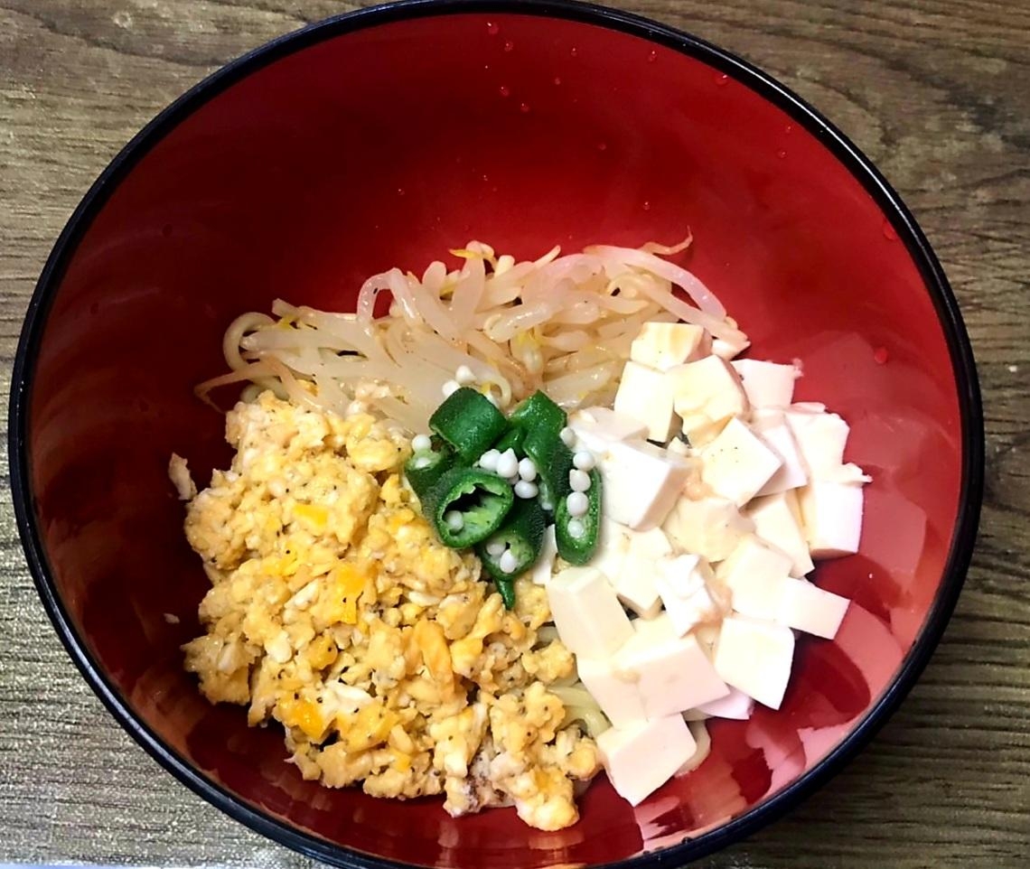 豆腐でひんやり＆ヘルシー！焼きそば麺で冷やし拉麺