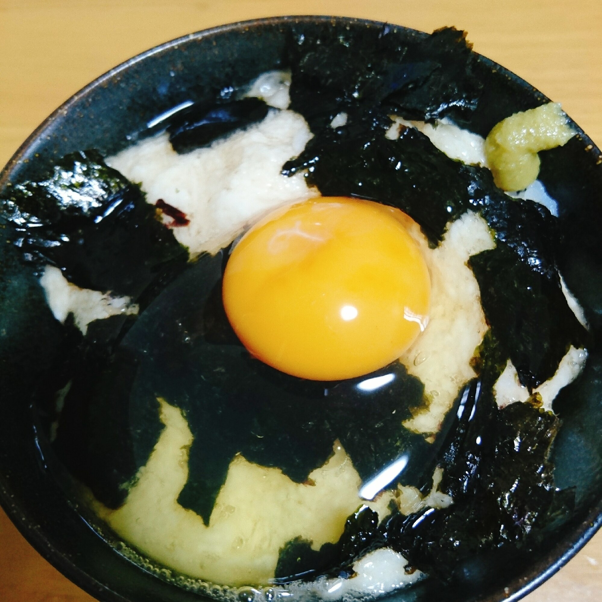味海苔と生卵乗せトロロご飯 レシピ・作り方 by やっすん - 楽天レシピ