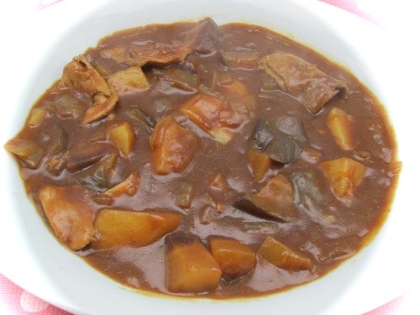 こんにちは。
ナスが入ったカレーは初めて食しましたが、味も良く浸み美味しく頂きました。
御馳走様でした。