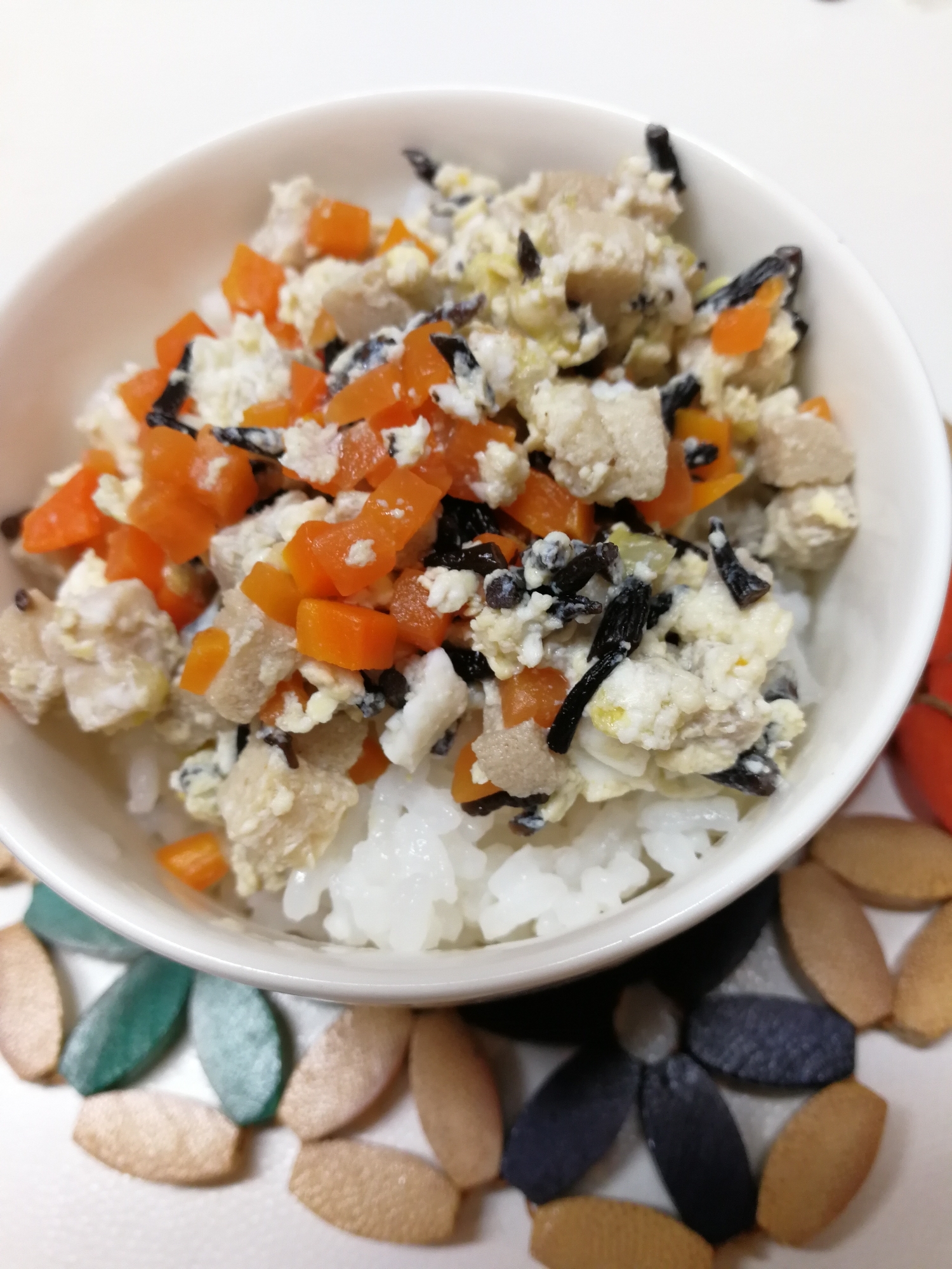 【離乳食後期】高野豆腐ひじき野菜の卵とじ丼