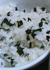 給食の味♡わかめごはん