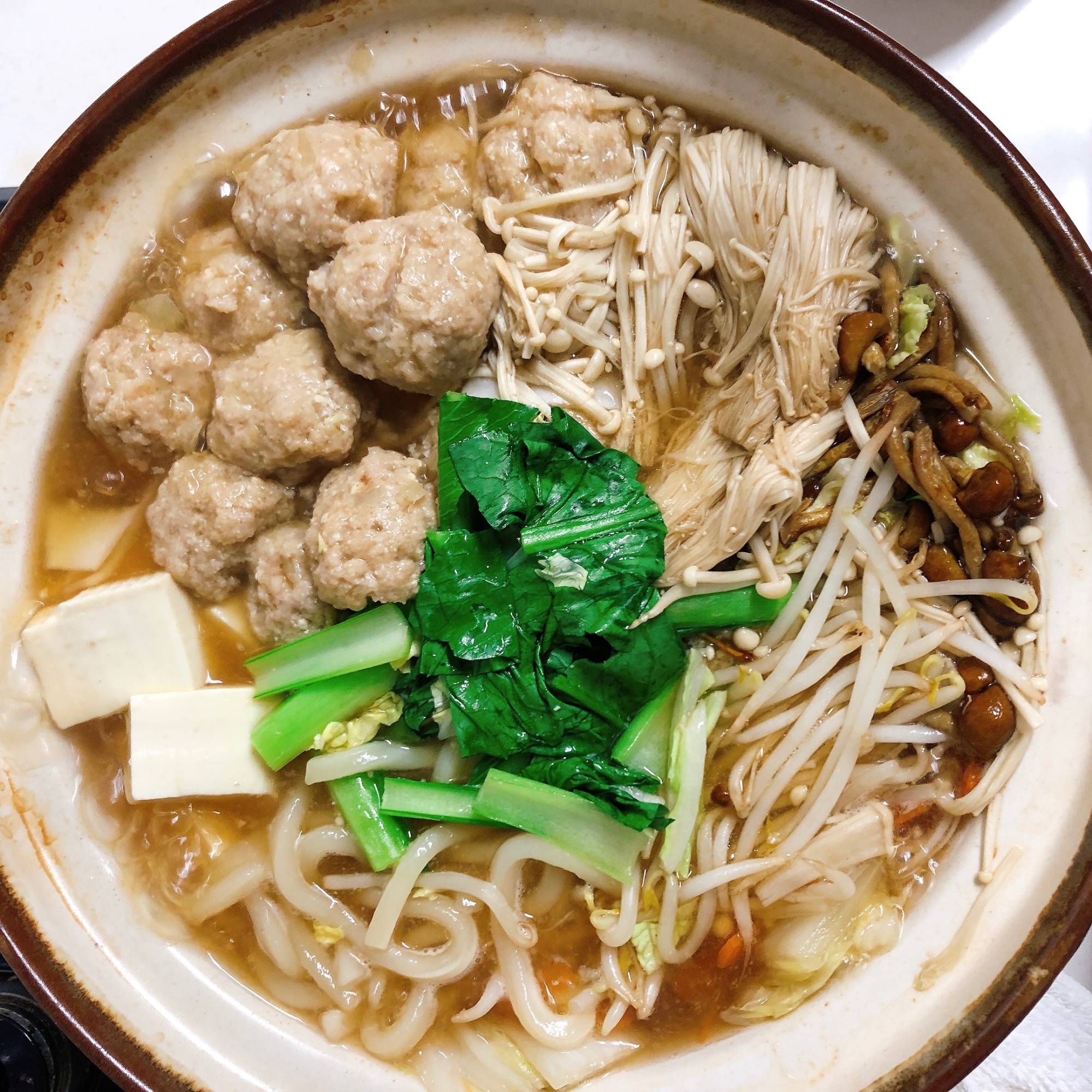 ふわふわ豆腐入り肉団子の和風しょうゆ鍋 レシピ 作り方 By なおのり 楽天レシピ