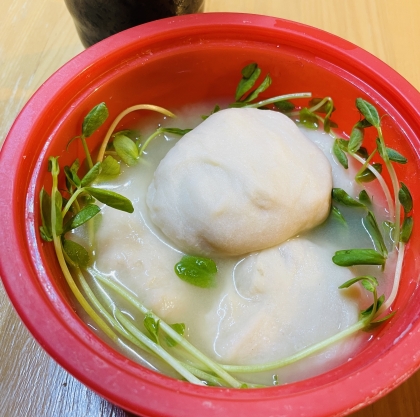 糖質制限★粉不使用★簡単レンジおから餅で白味噌雑煮