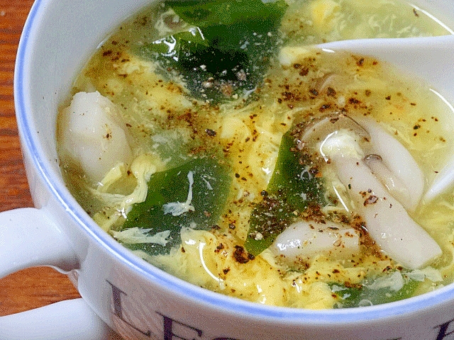 5分で簡単!「ワカメとシメジのかき玉汁」