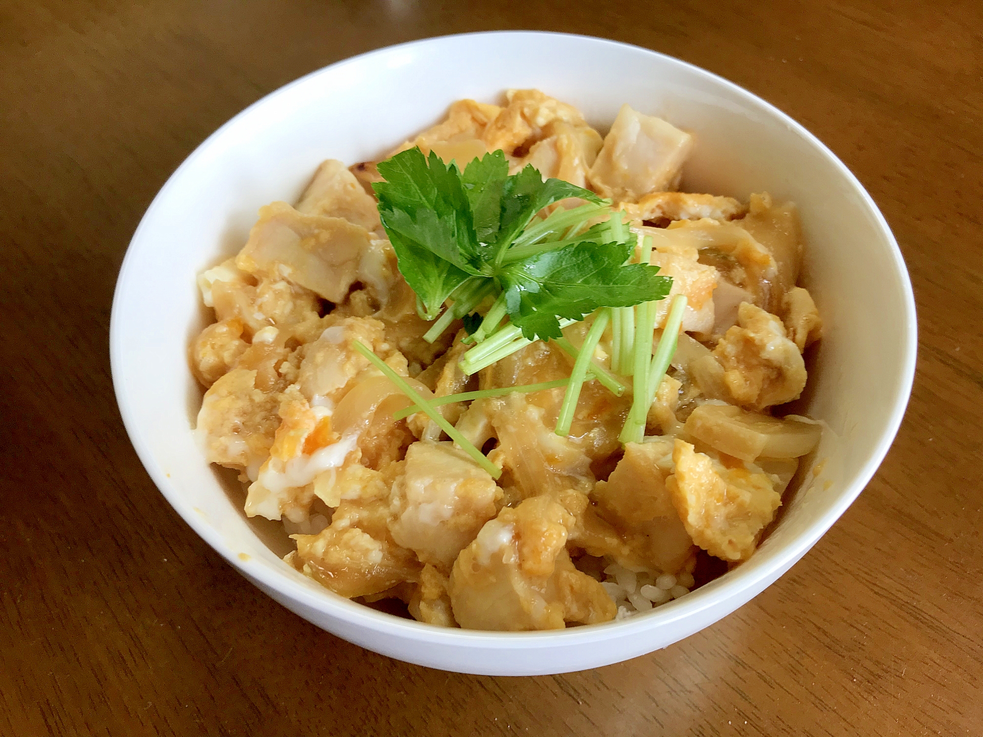 電子レンジでサラダチキン親子丼