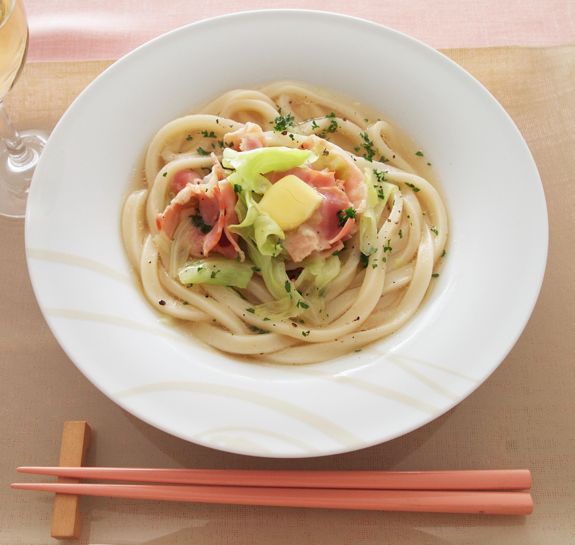 冬キャベツの塩バタ煮込みうどん