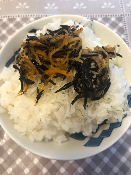 ひじきとしらすと卵のミニ丼❤