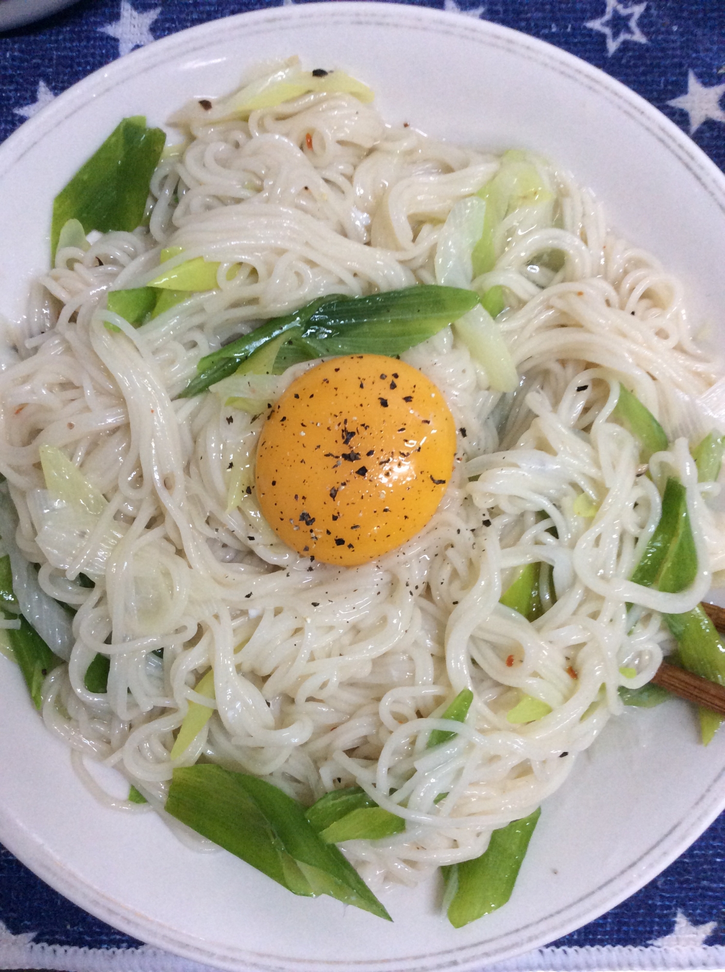 ねぎたっぷり♪ねぎ塩レモン釜玉そうめん