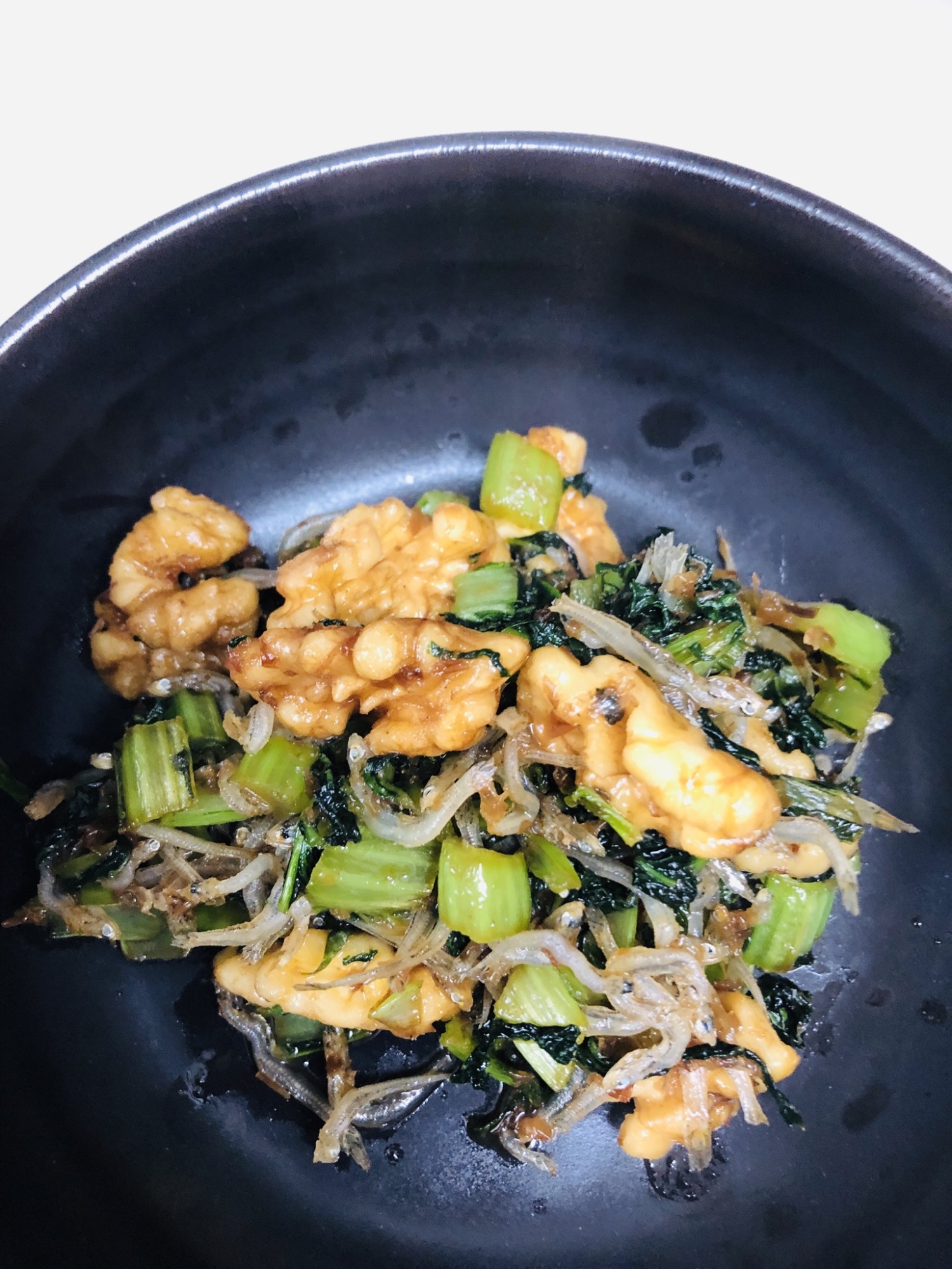☆くるみ 小松菜とじゃこ炒め☆