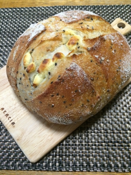 ごまとチーズのカンパーニュ レシピ 作り方 By Sayusayu Ta 楽天レシピ