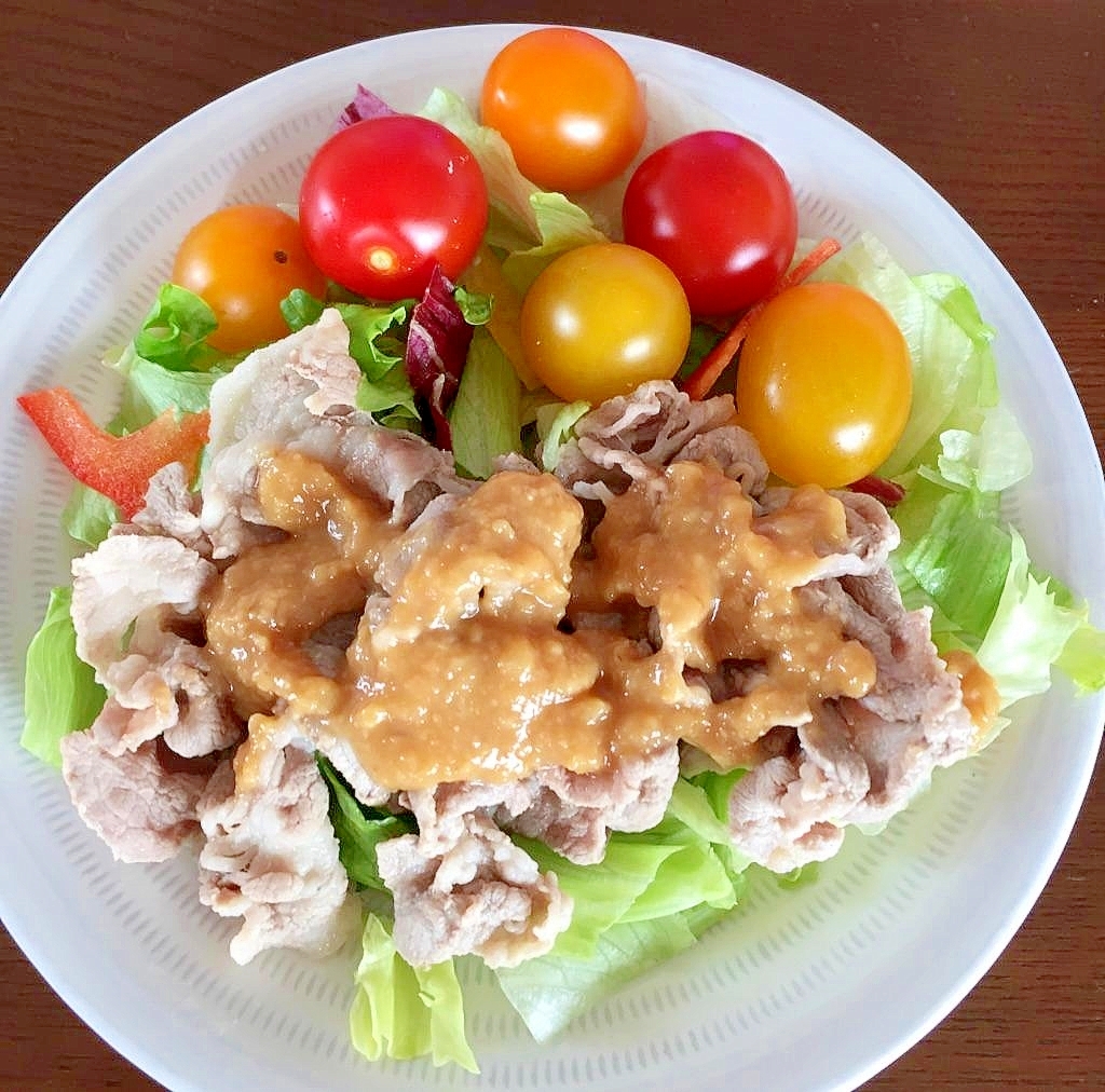 豚肉の生姜入り甘味噌だれかけ