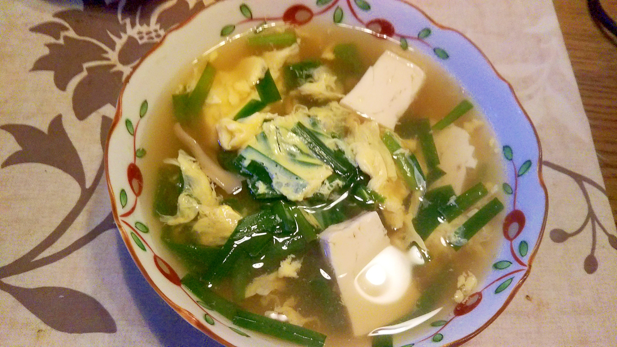 ﾆﾗ・卵・豆腐の中華スープ