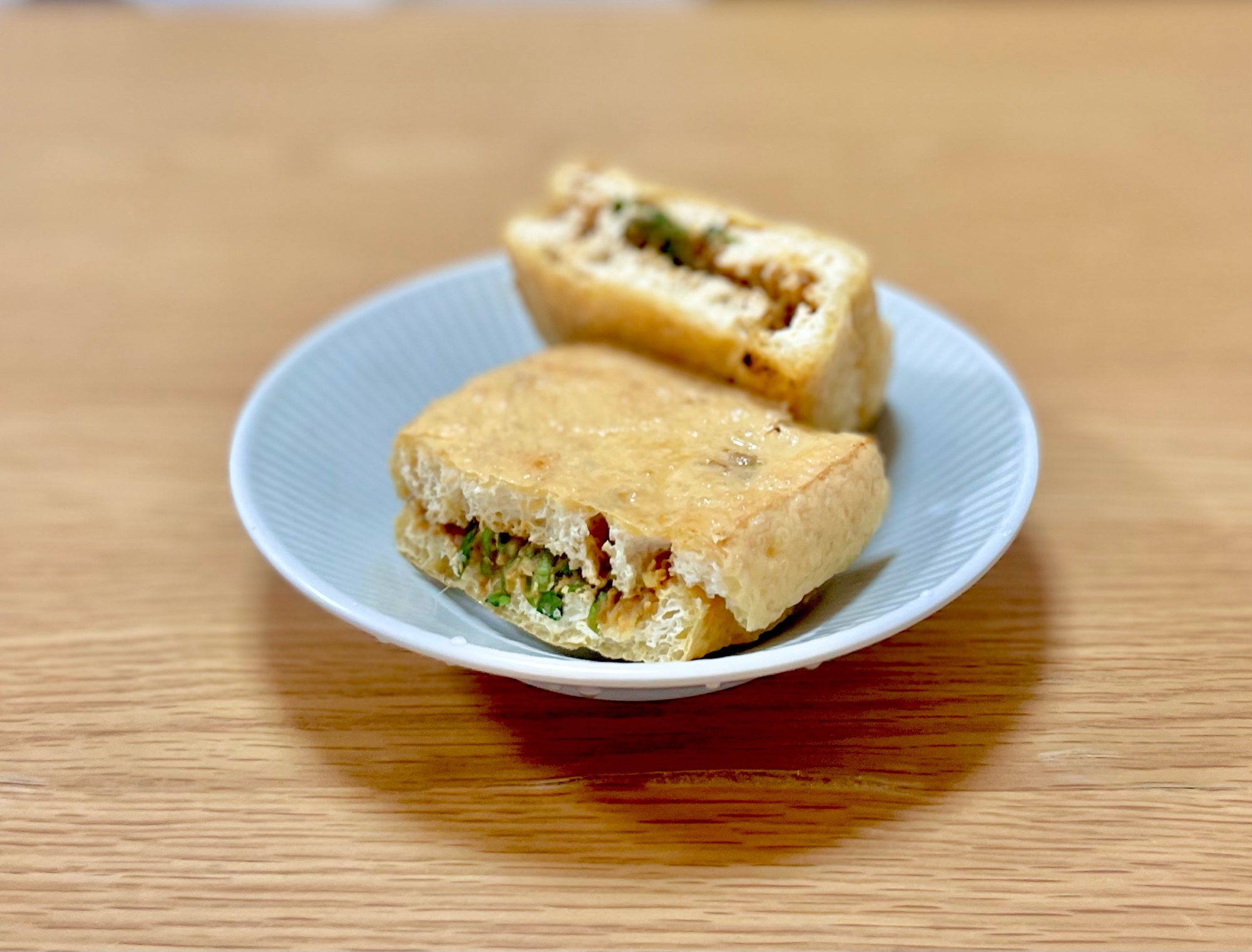 栃尾の油揚げのねぎ味噌はさみ焼き